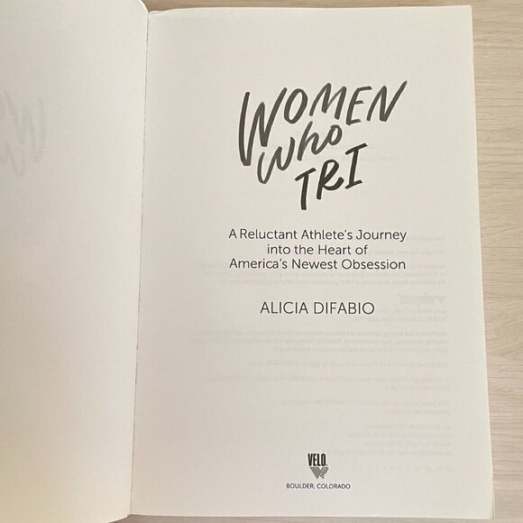 Triathlon Book "Women Who Tri" - Picture 11 of 14